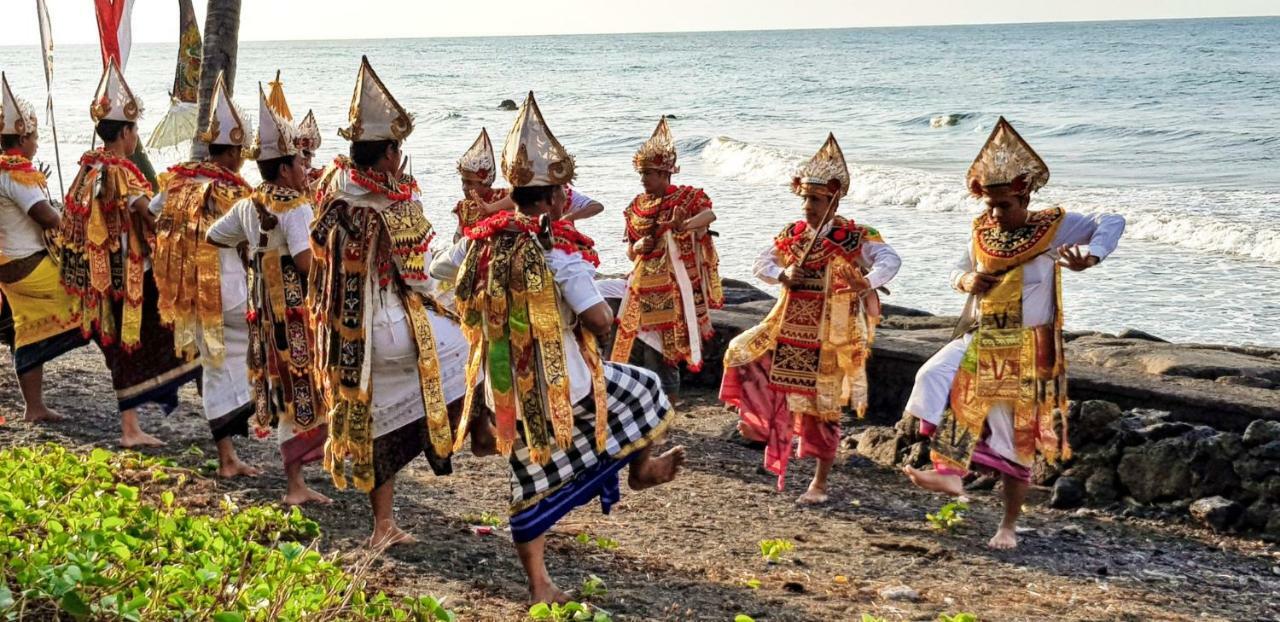 Kubutambahan  Ciliks Beach Garden מראה חיצוני תמונה